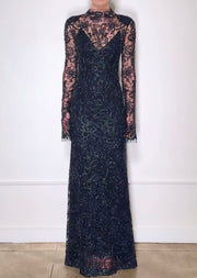 Graceful and Fashionable Long Sleeve Lace Dress