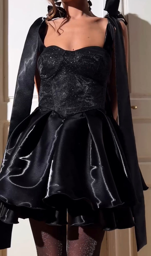 Vintage Bow Waist Trimming Spaghetti Straps Dress