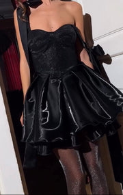 Vintage Bow Waist Trimming Spaghetti Straps Dress